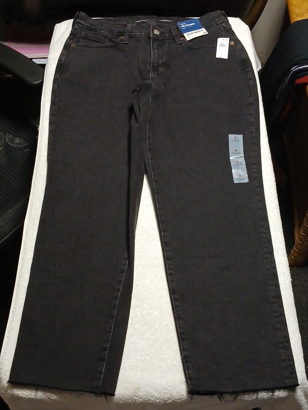 Old Navy Women's Dark Black Straight-Leg Jeans